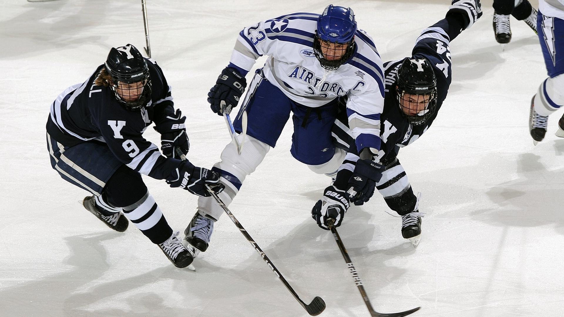 九游官网下载-“三叉湖飞盘赛：挑战精准与速度，竞技新高峰”